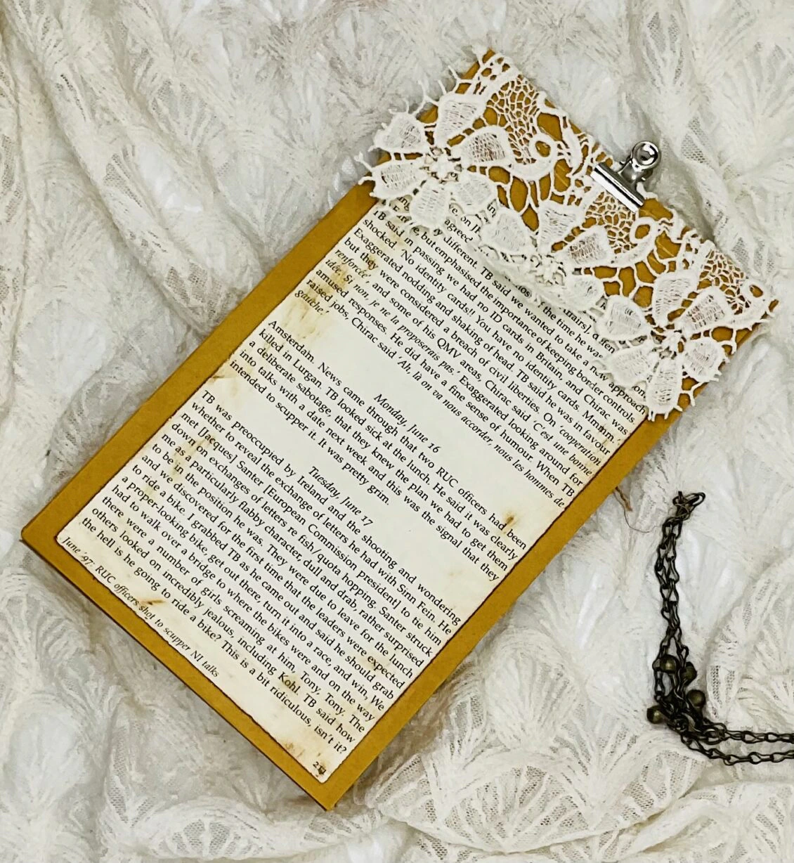 Handmade shabbychic Junk Journal Ephemera - Image 2