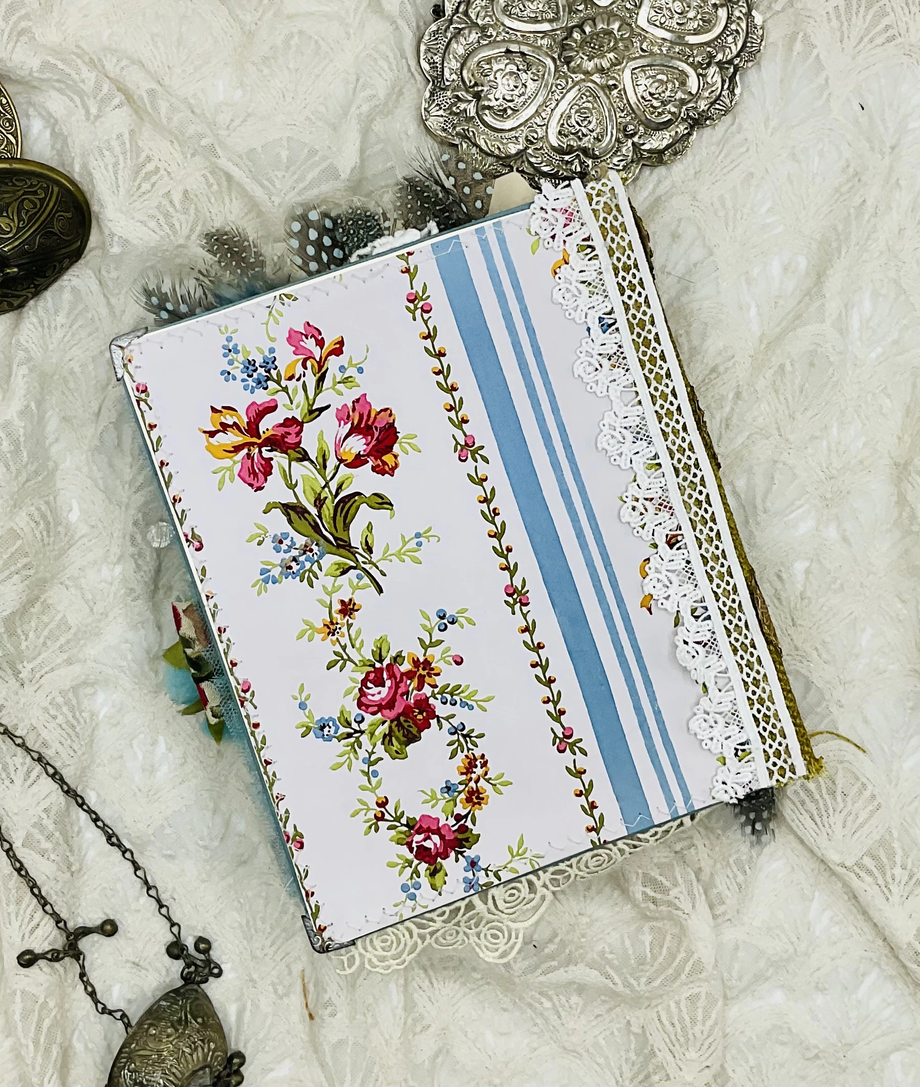 Vintage ephemera and handmade journal cards